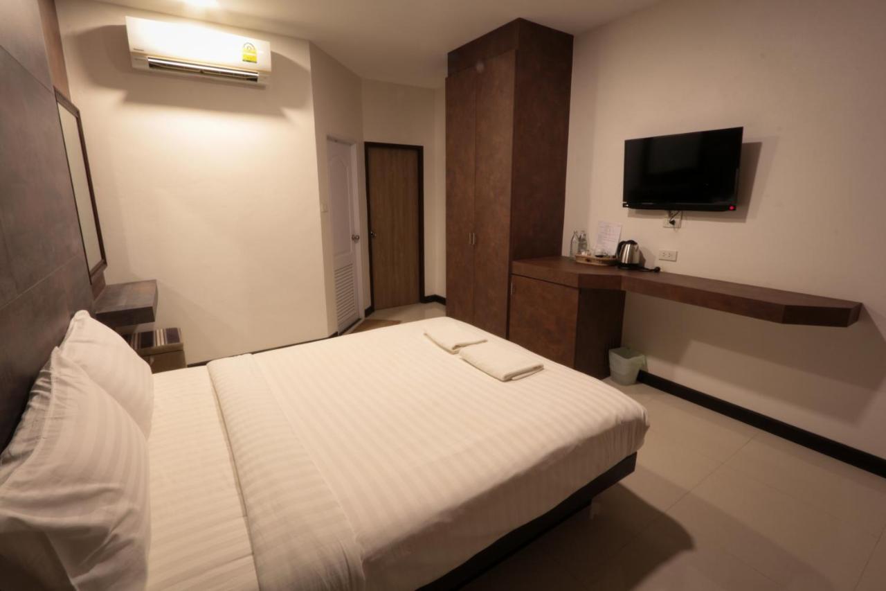 Fortune Surin Hotel Екстериор снимка