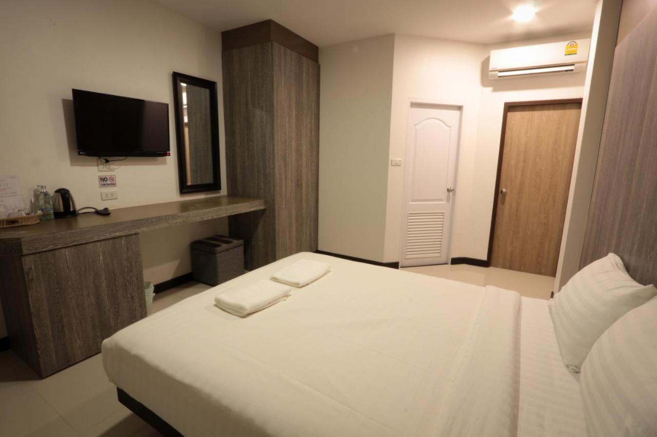 Fortune Surin Hotel Екстериор снимка