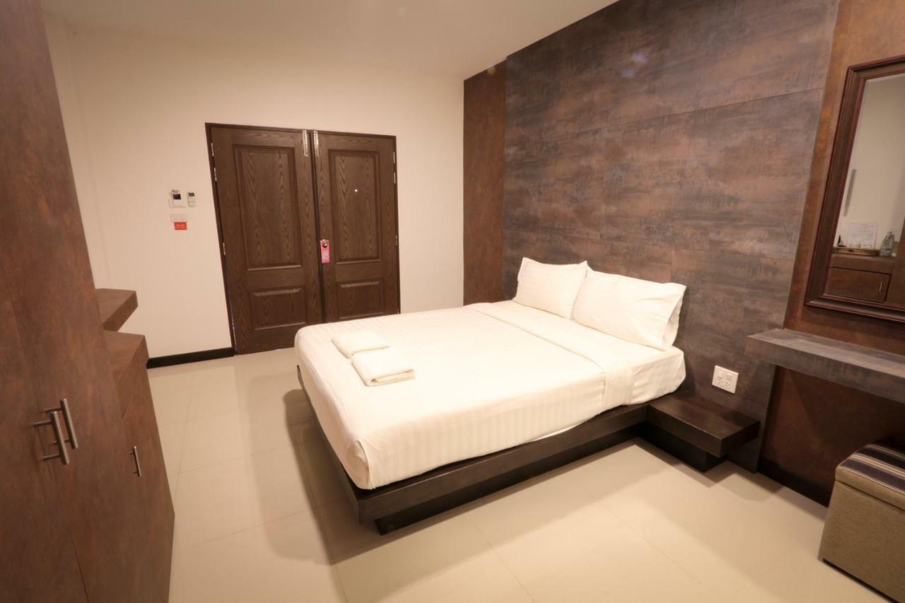 Fortune Surin Hotel Екстериор снимка
