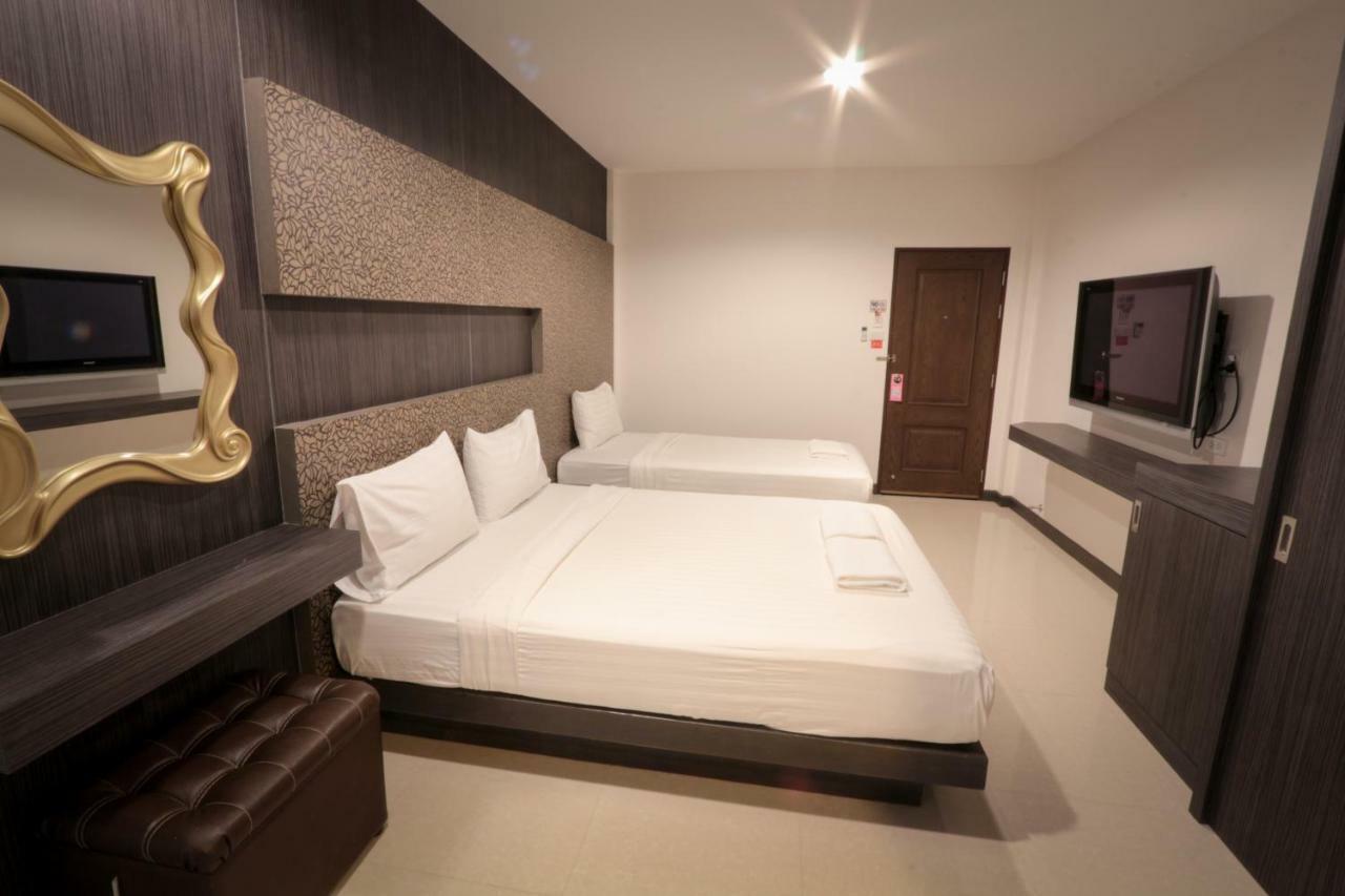 Fortune Surin Hotel Екстериор снимка